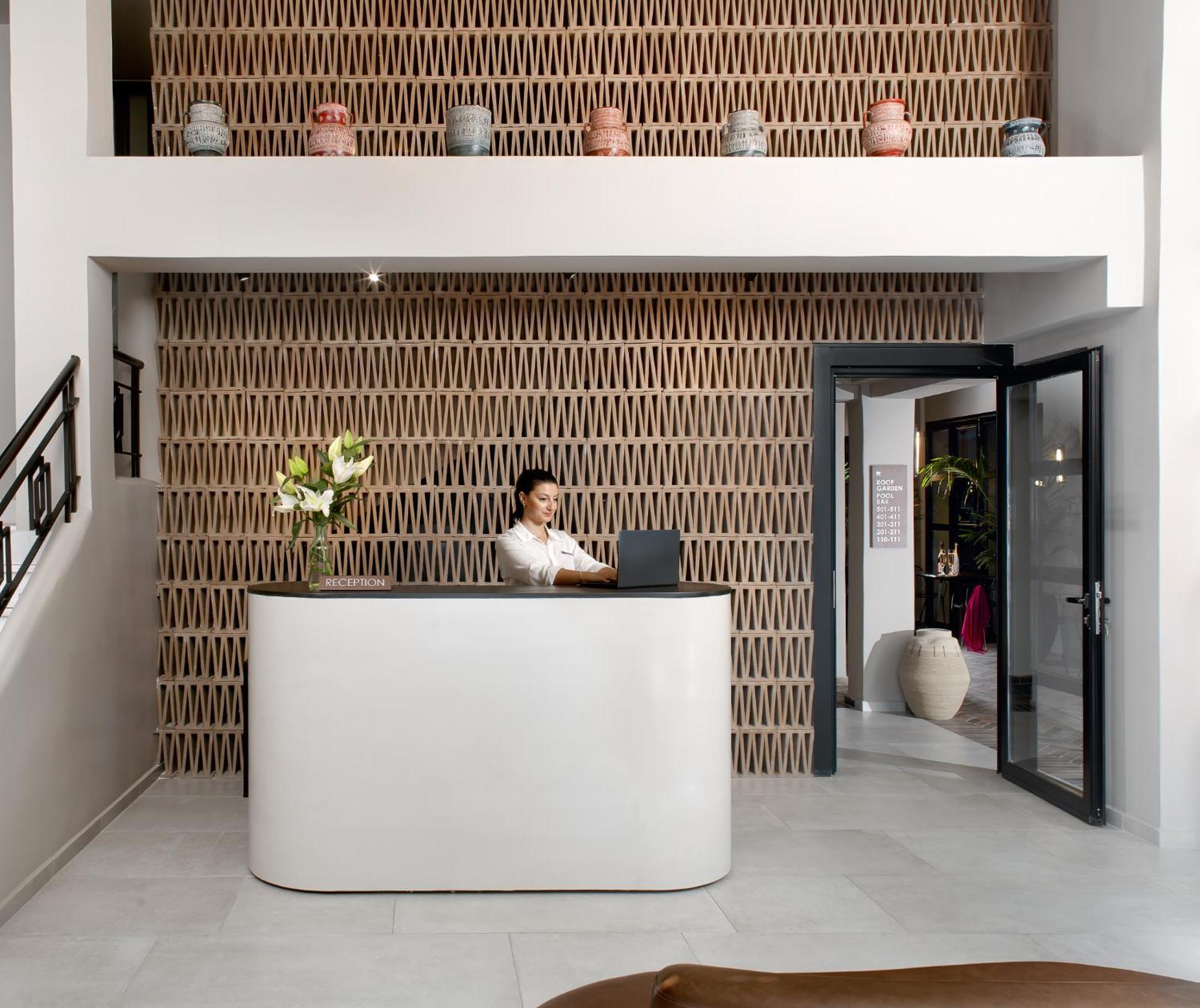 Anise, Aluma Hotels & Resorts Athena Bagian luar foto