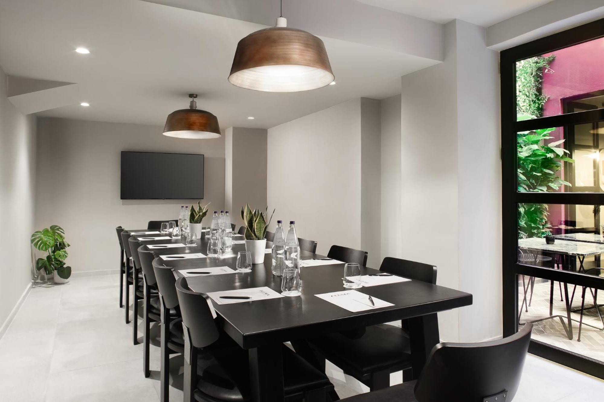 Anise, Aluma Hotels & Resorts Athena Bagian luar foto