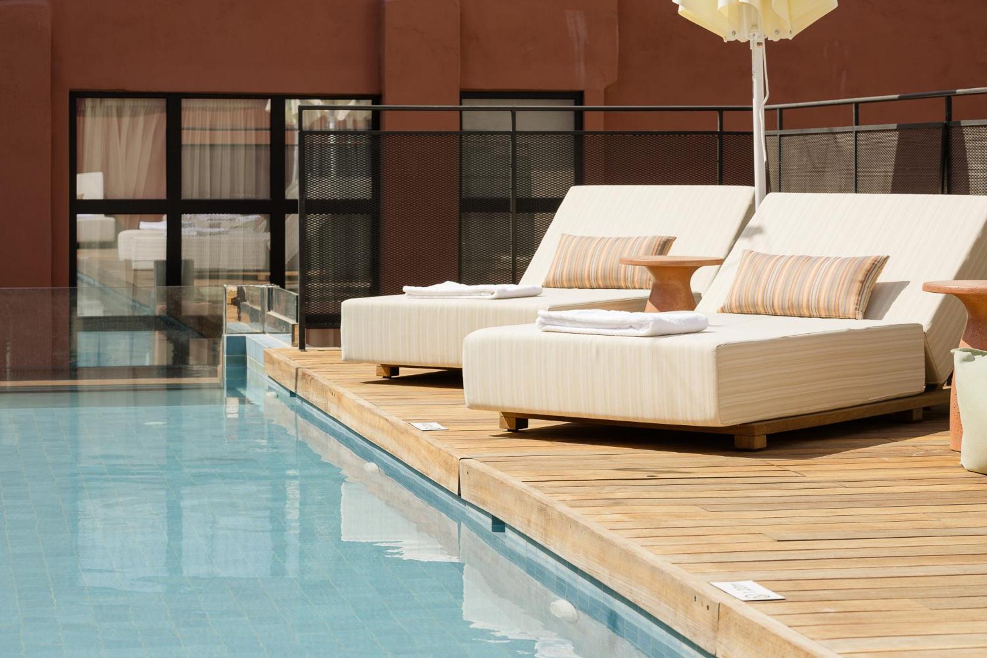 Anise, Aluma Hotels & Resorts Athena Bagian luar foto