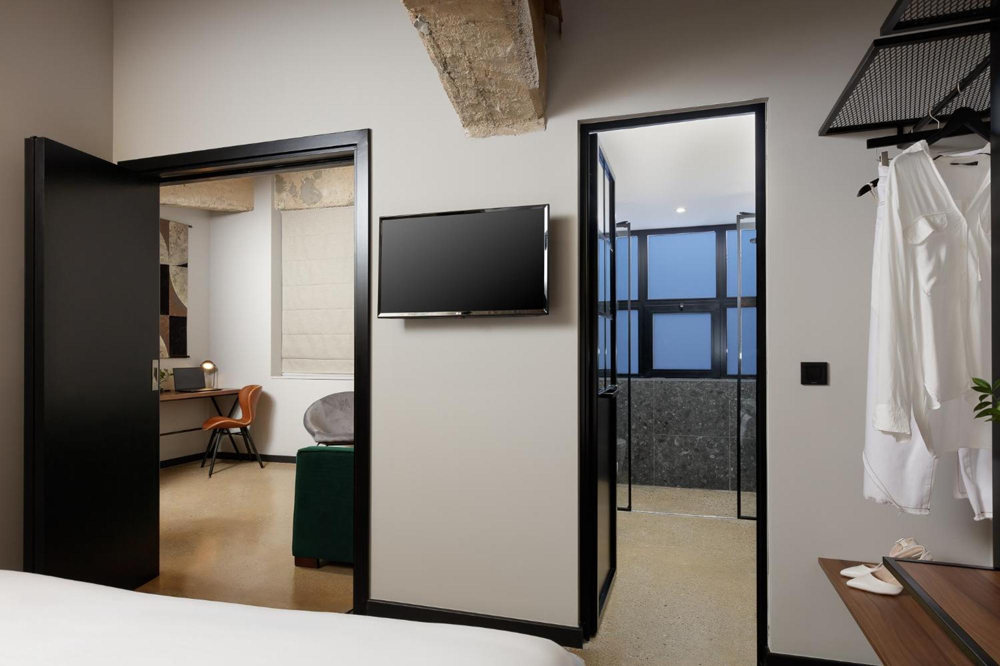 Anise, Aluma Hotels & Resorts Athena Bagian luar foto