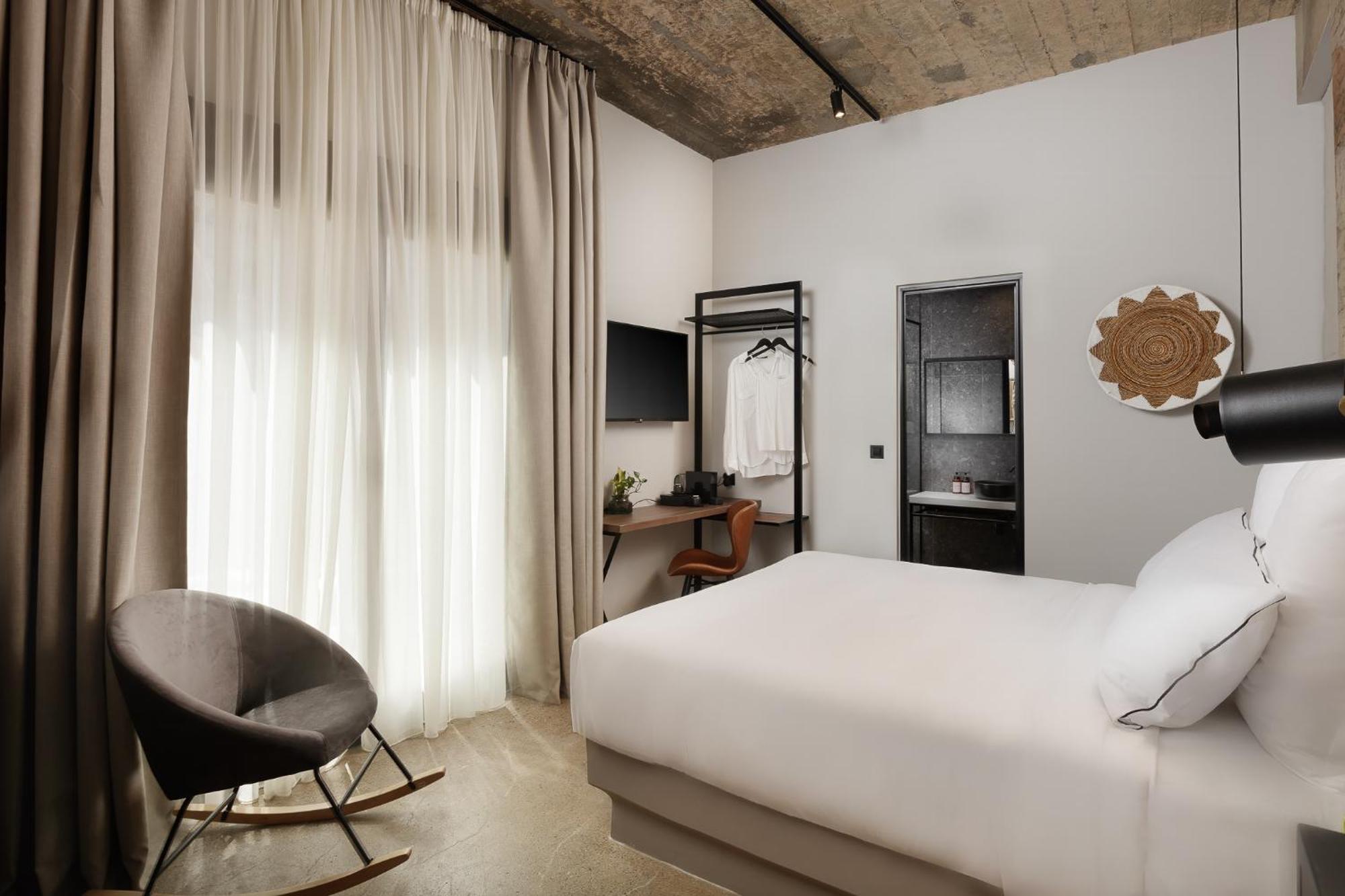 Anise, Aluma Hotels & Resorts Athena Bagian luar foto