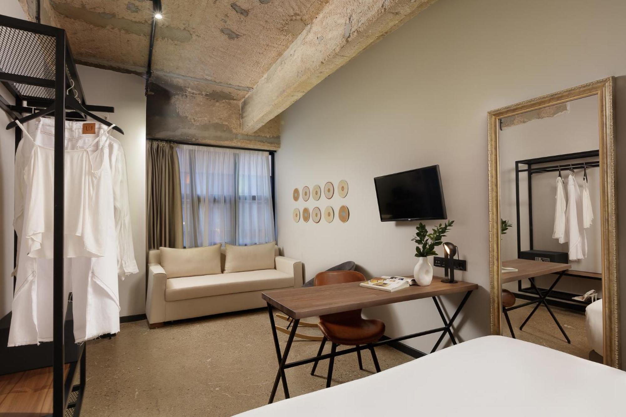 Anise, Aluma Hotels & Resorts Athena Bagian luar foto